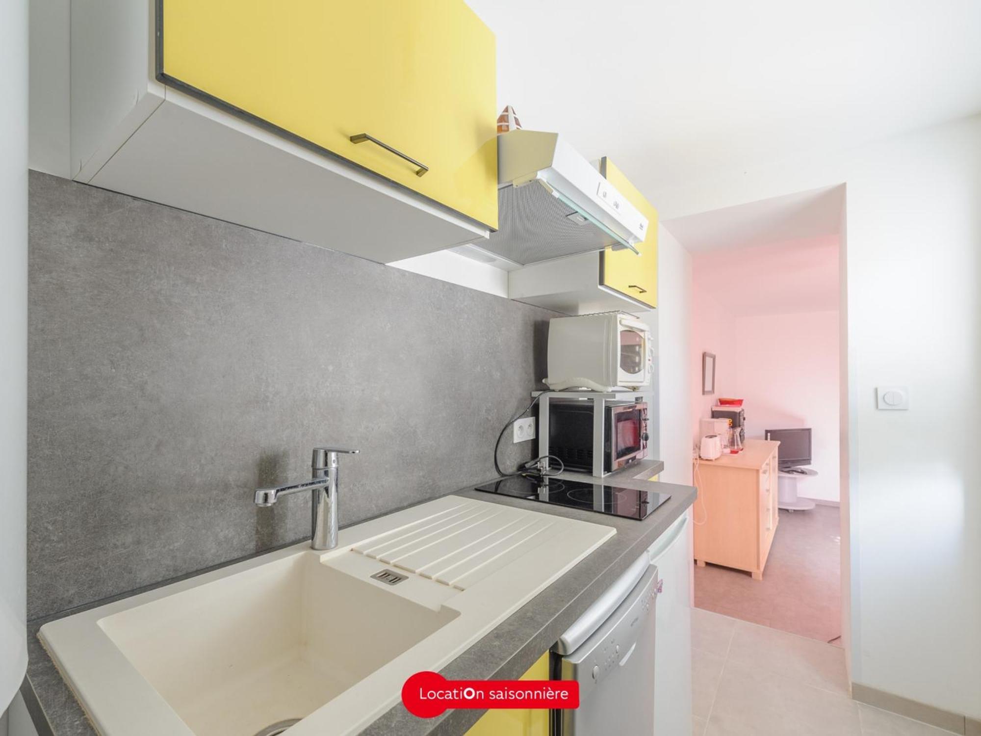 Appartement T2 A 50M De La Plage Avec Cour, Wifi Et Equipements Bebe - 4 Pers, Chatelaillon-Plage - Fr-1-535-17 外观 照片